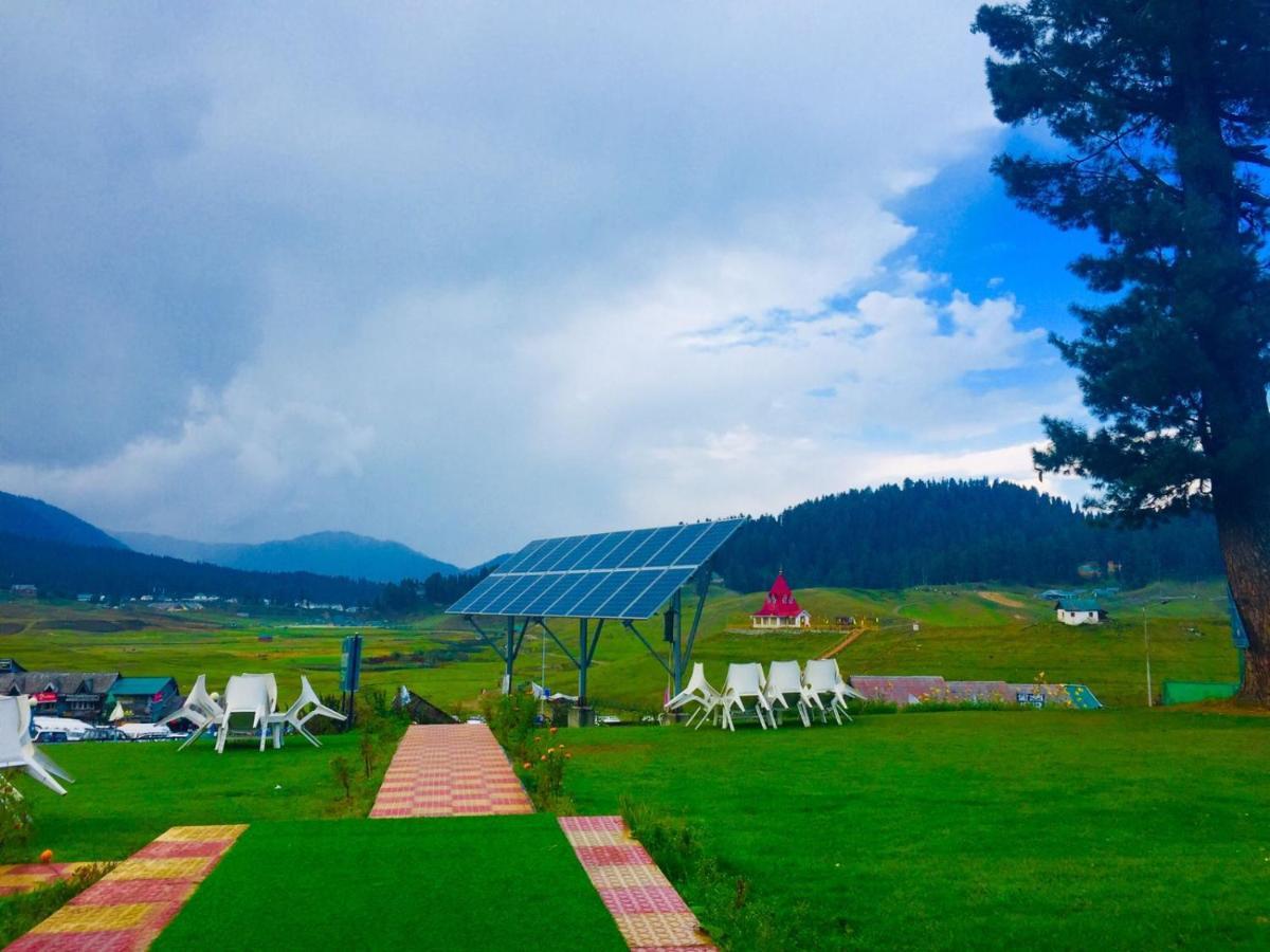 Pine View Resort Gulmarg Exterior photo