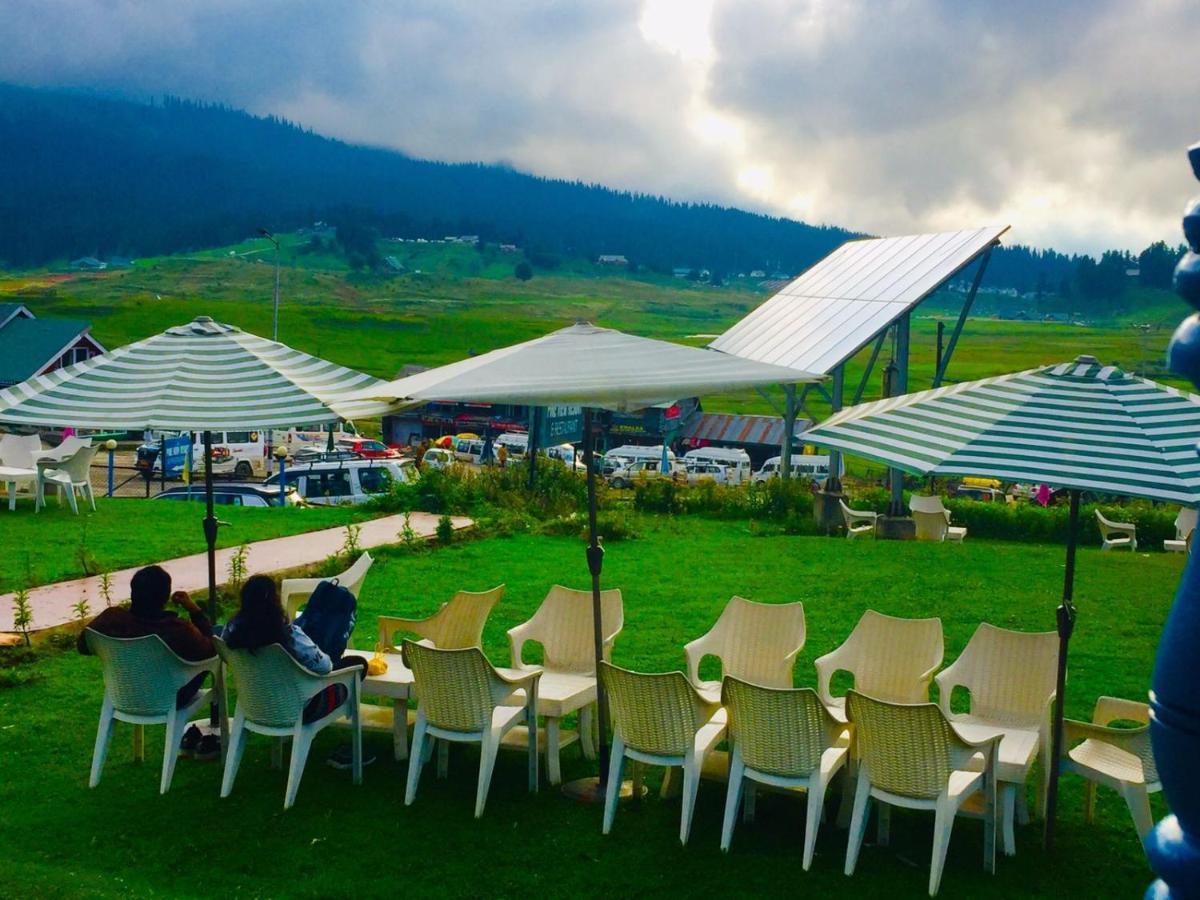 Pine View Resort Gulmarg Exterior photo